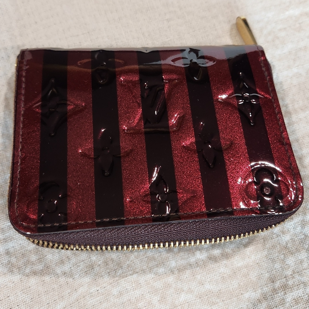 Louis Vuitton Monogram Vernis Leather Rayures Zippy Coin Purse Wallet Card Pouch